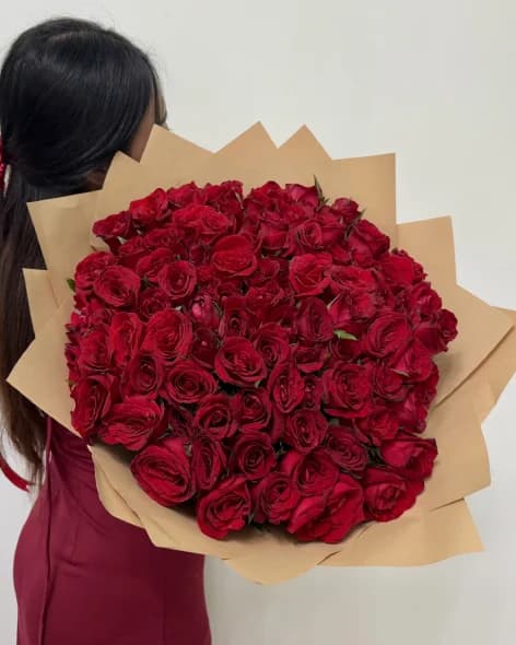 101 Fresh Javanese Roses